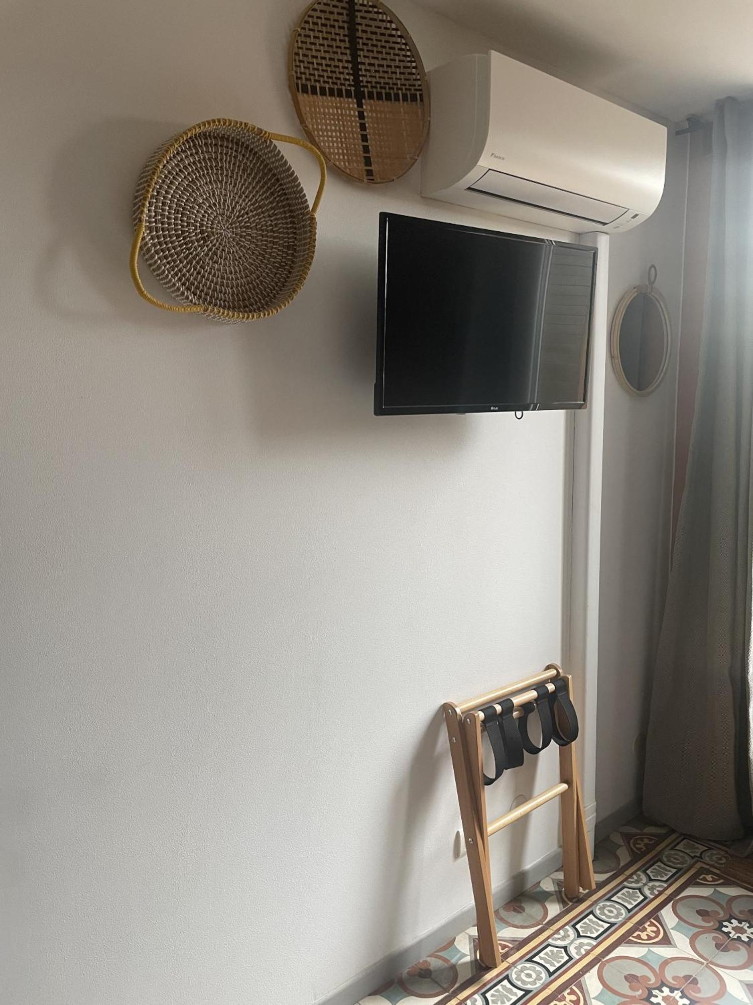 Chambre d'Hôtes Lo Componaïro Pouzols Quarto foto